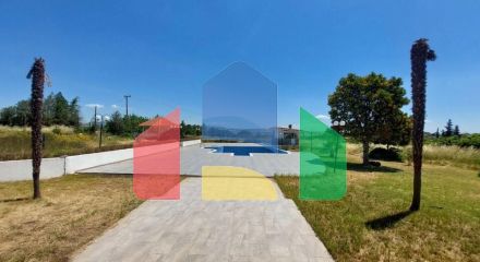 Продажа - Коттедж 196 m² в Халкидиках