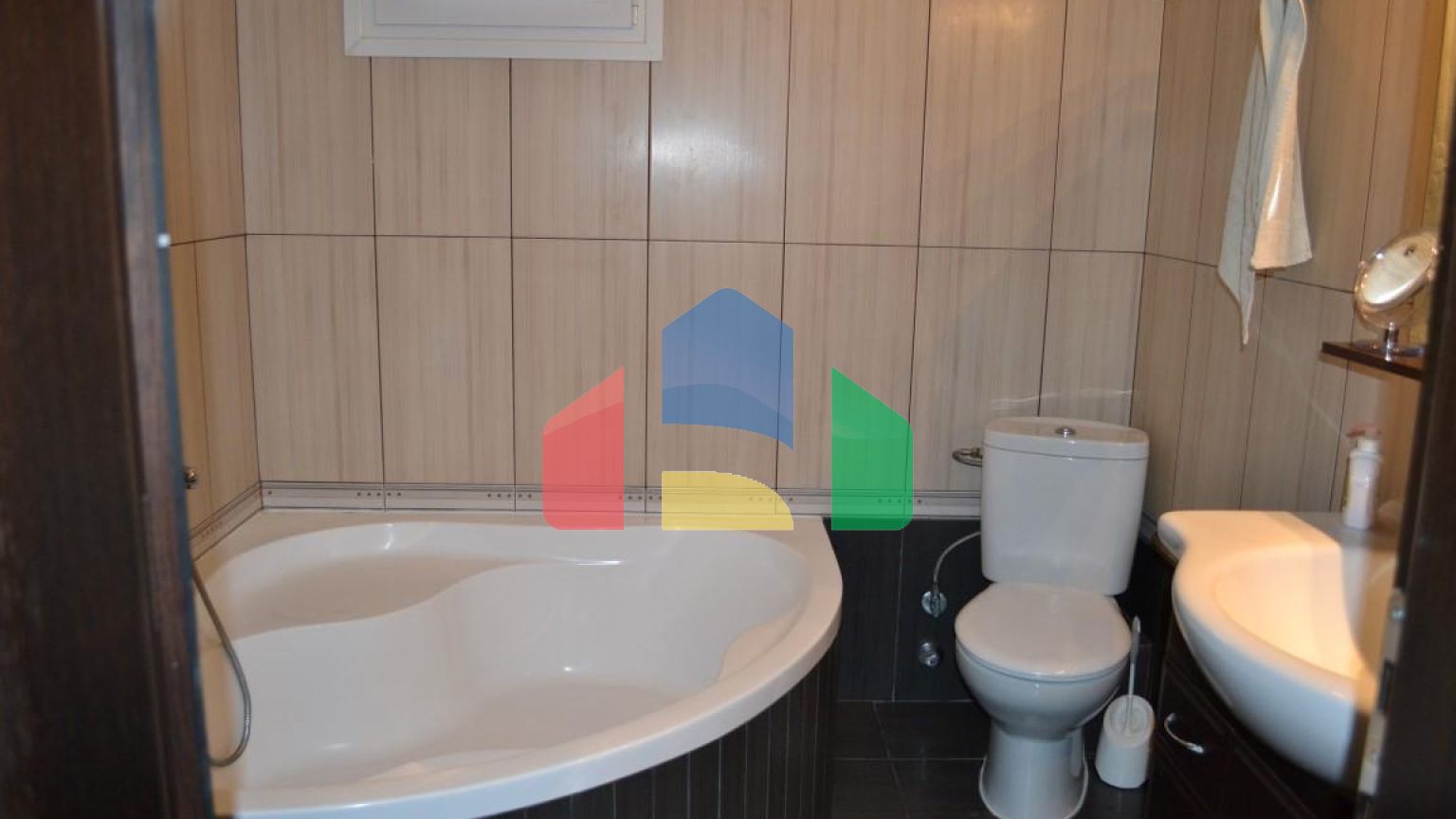 Продаж - Котедж 240 m² в Халкидіках