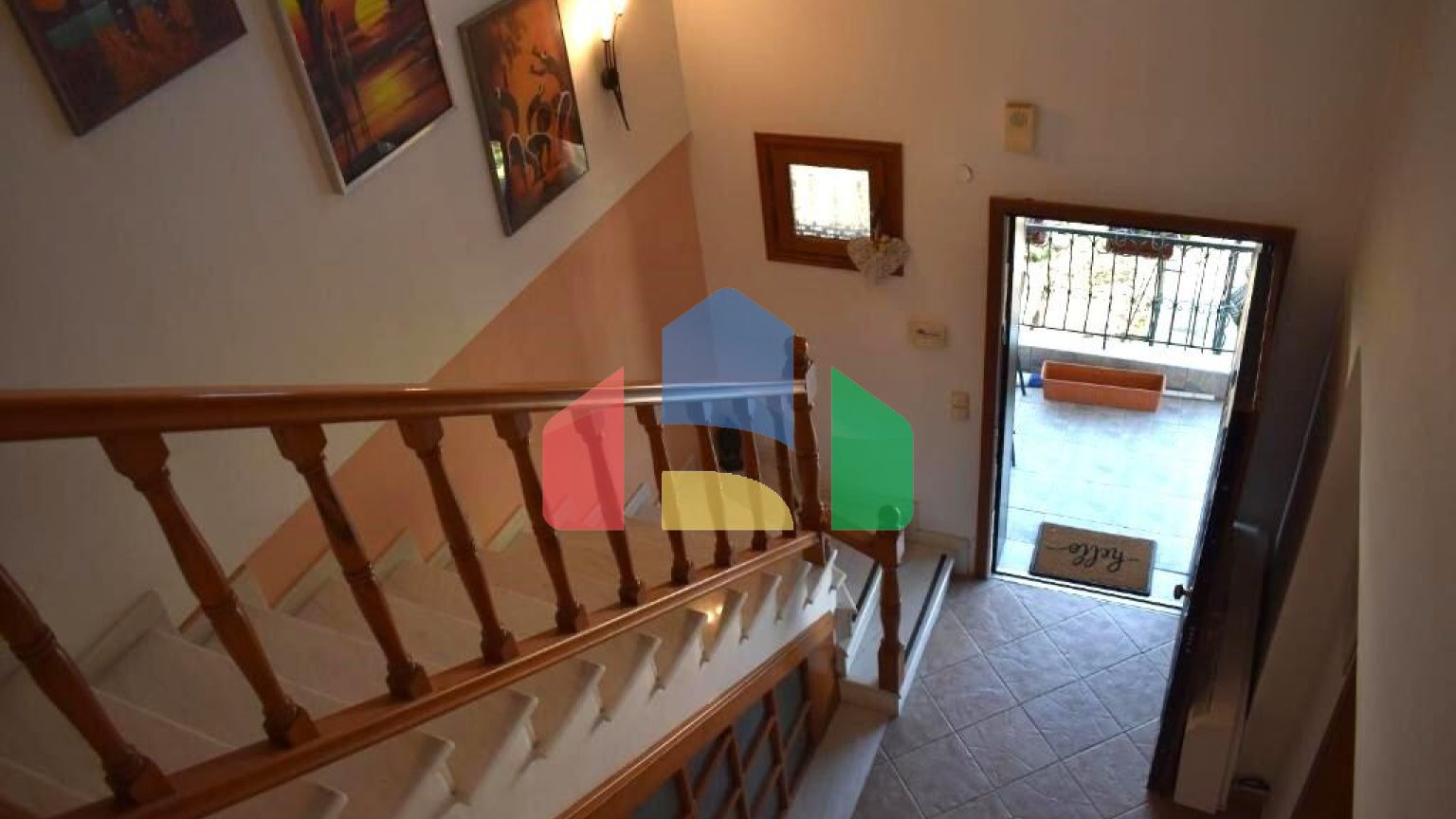 Продаж - Котедж 274 m² в Халкидіках