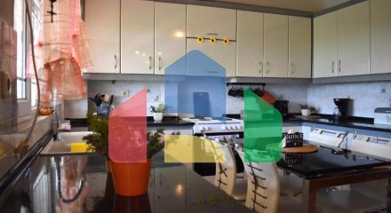 Продаж - Котедж 274 m² в Халкидіках