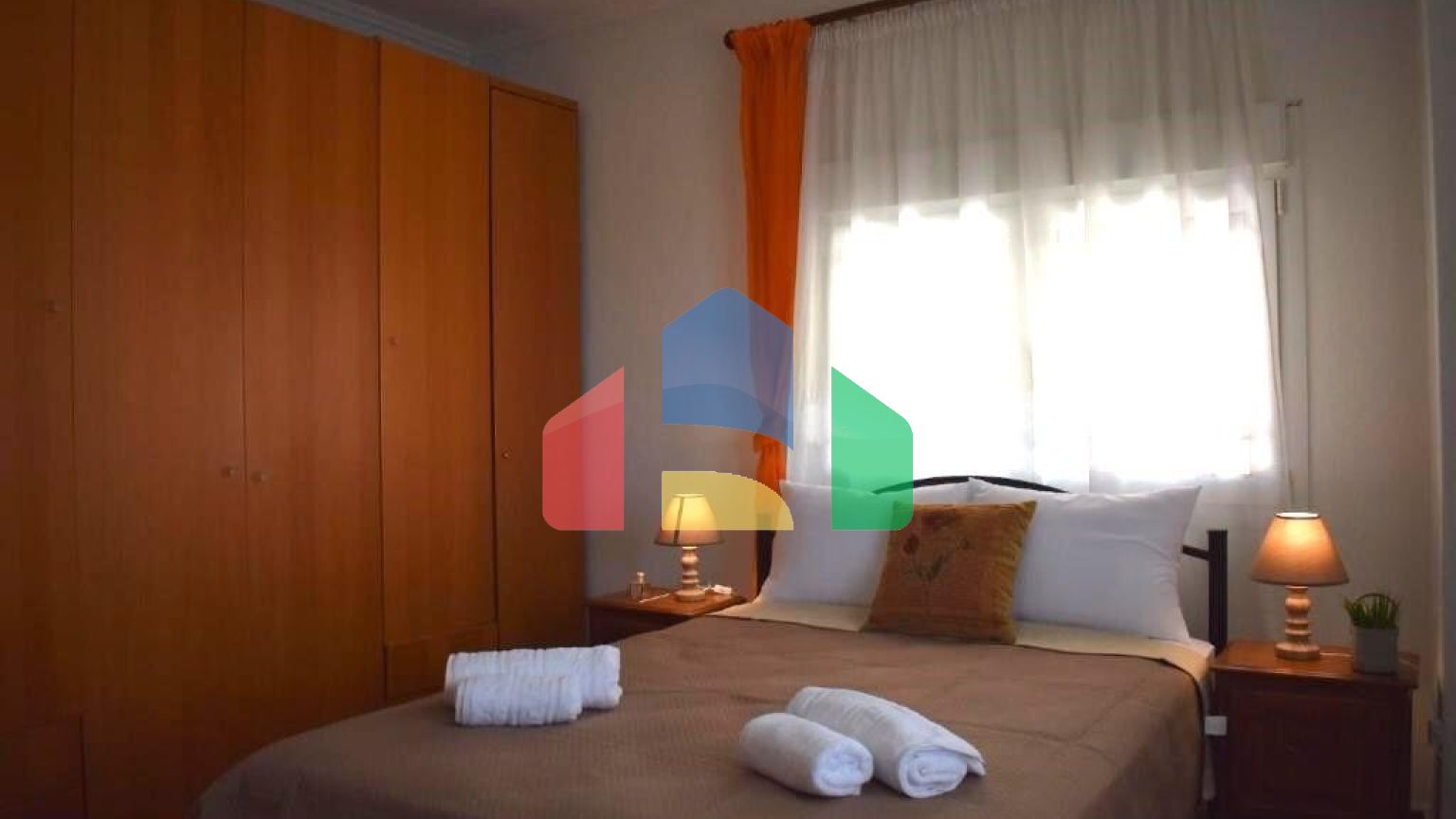 Продаж - Котедж 274 m² в Халкидіках