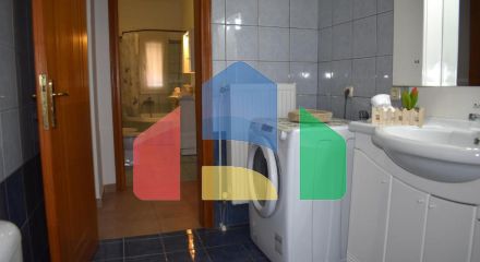 Продаж - Котедж 274 m² в Халкидіках