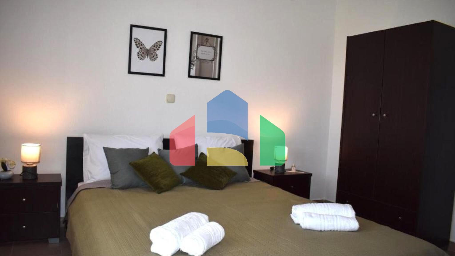 Продаж - Котедж 274 m² в Халкидіках