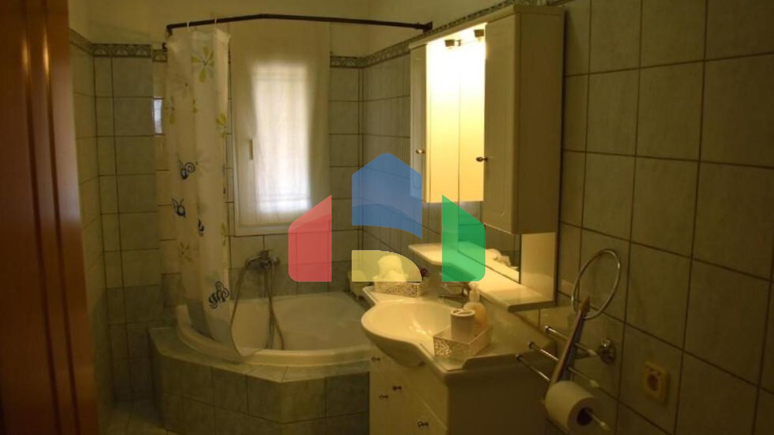 Продаж - Котедж 274 m² в Халкидіках