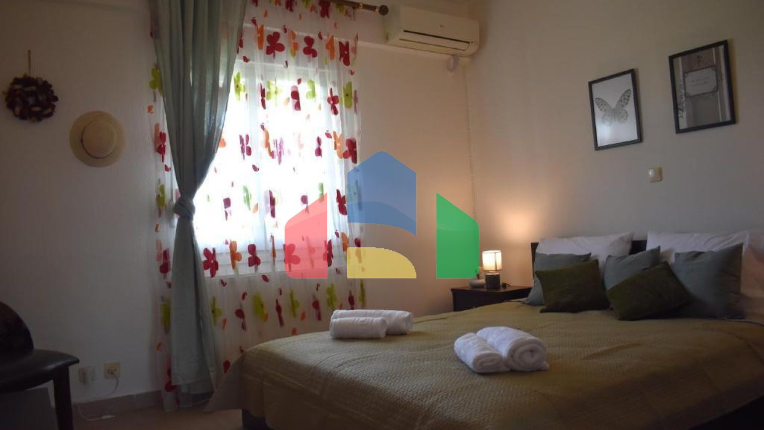 Продаж - Котедж 274 m² в Халкидіках