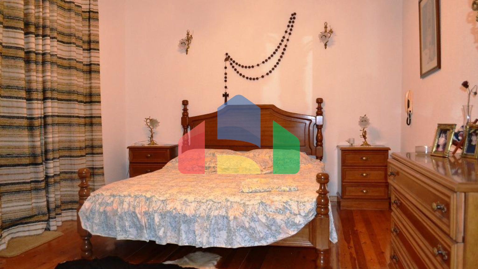 Продаж - Котедж 199 m² в Халкидіках