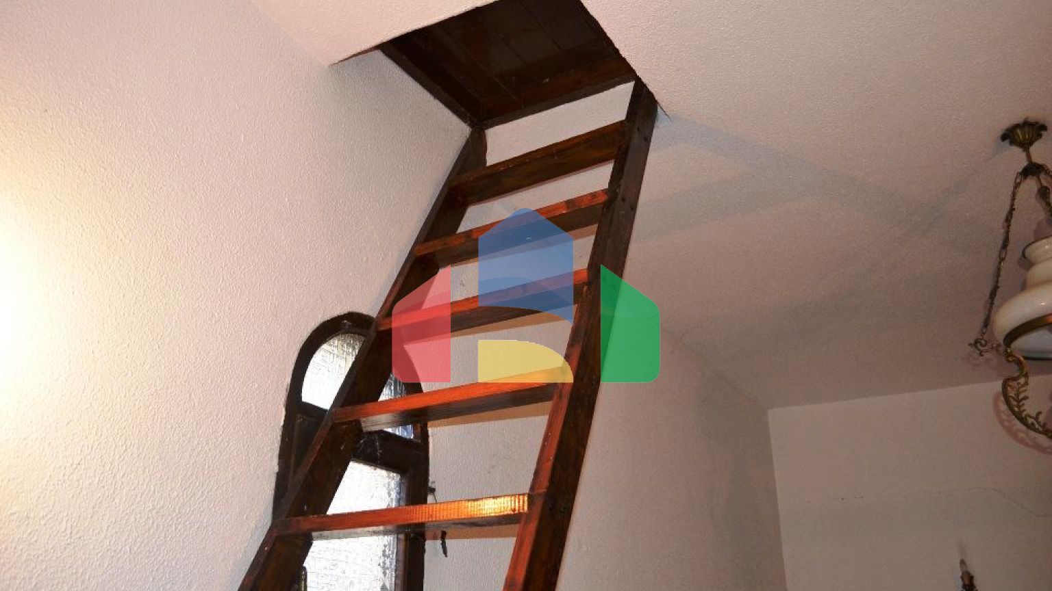 Продаж - Котедж 199 m² в Халкидіках