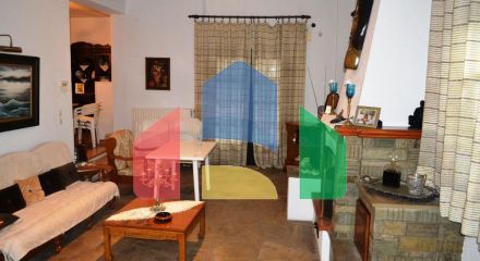 Продаж - Котедж 199 m² в Халкидіках