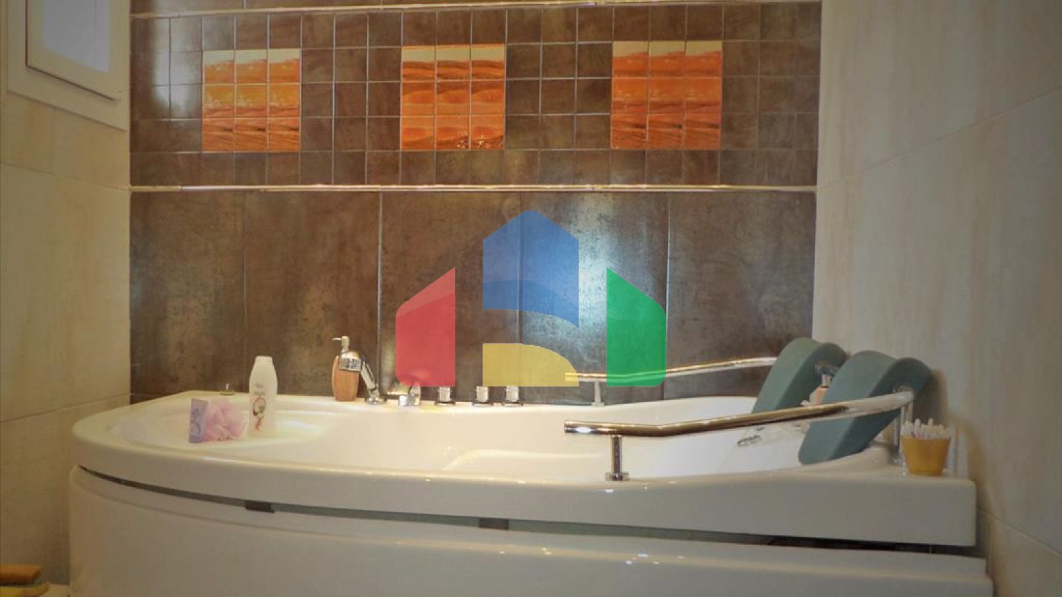 Продаж - Котедж 181 m² в Халкидіках