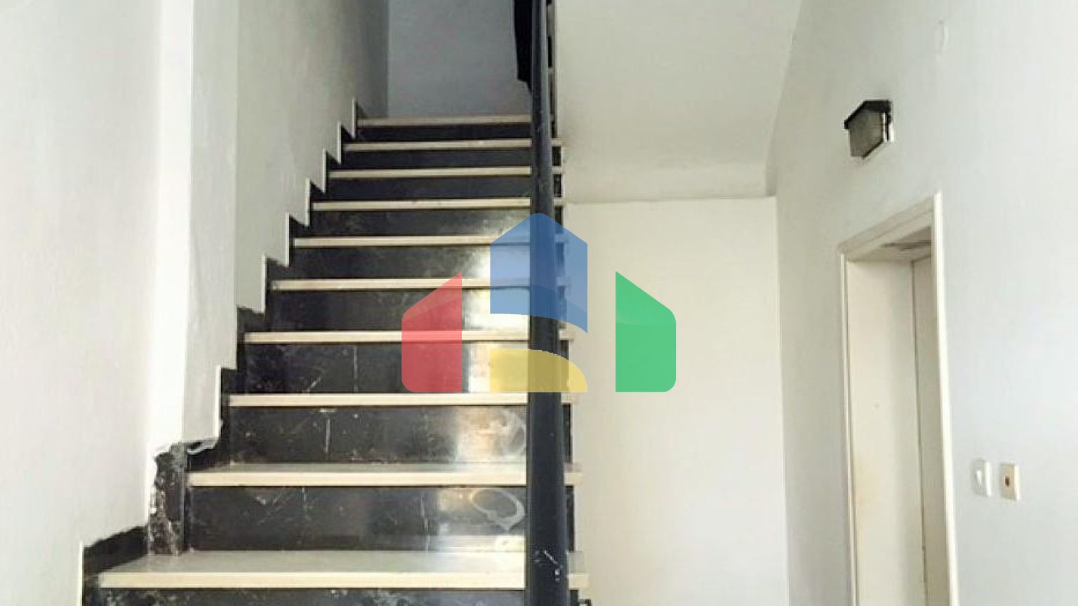 Продаж - Будівля 270 m² в Халкидіках