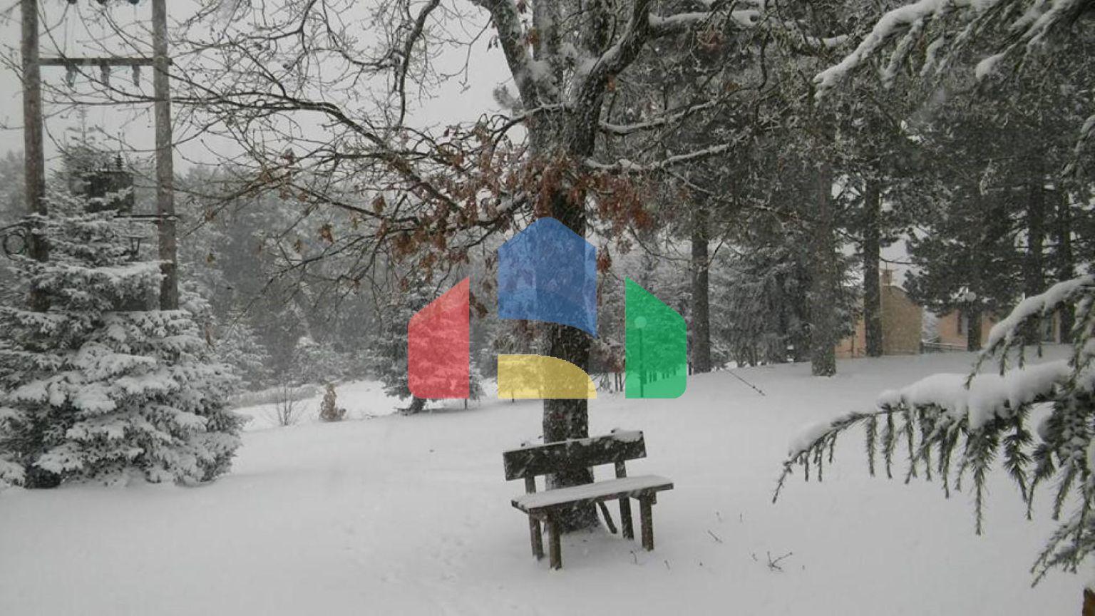 Продаж - Бізнес 580 m² в Халкидіках