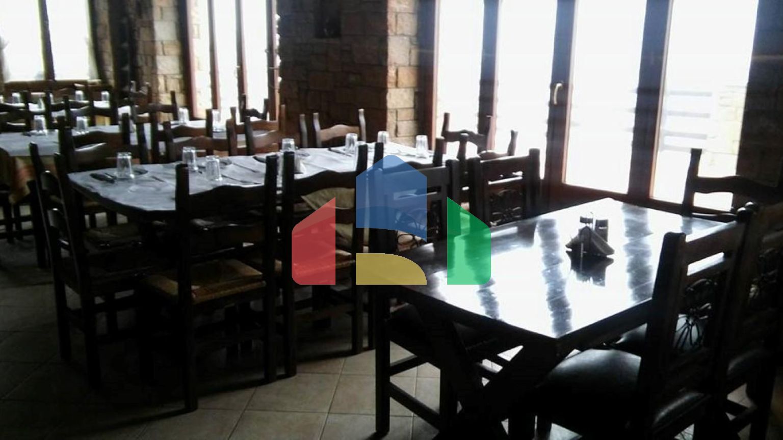 Продаж - Бізнес 580 m² в Халкидіках