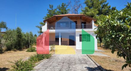 Продаж - Котедж 160 m² в Халкидіках