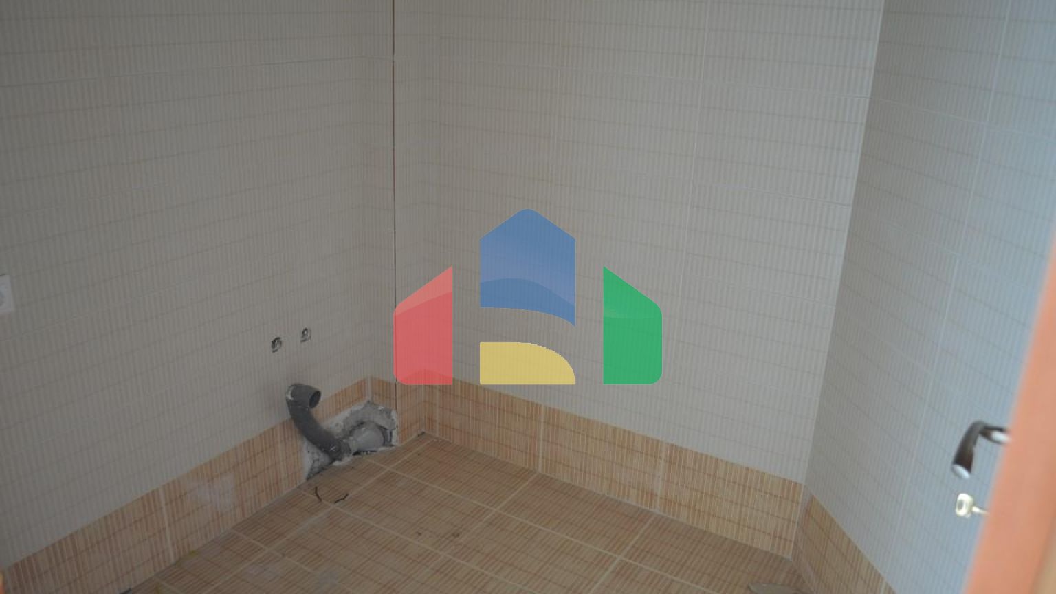 Продаж - Бізнес 400 m² в Халкидіках