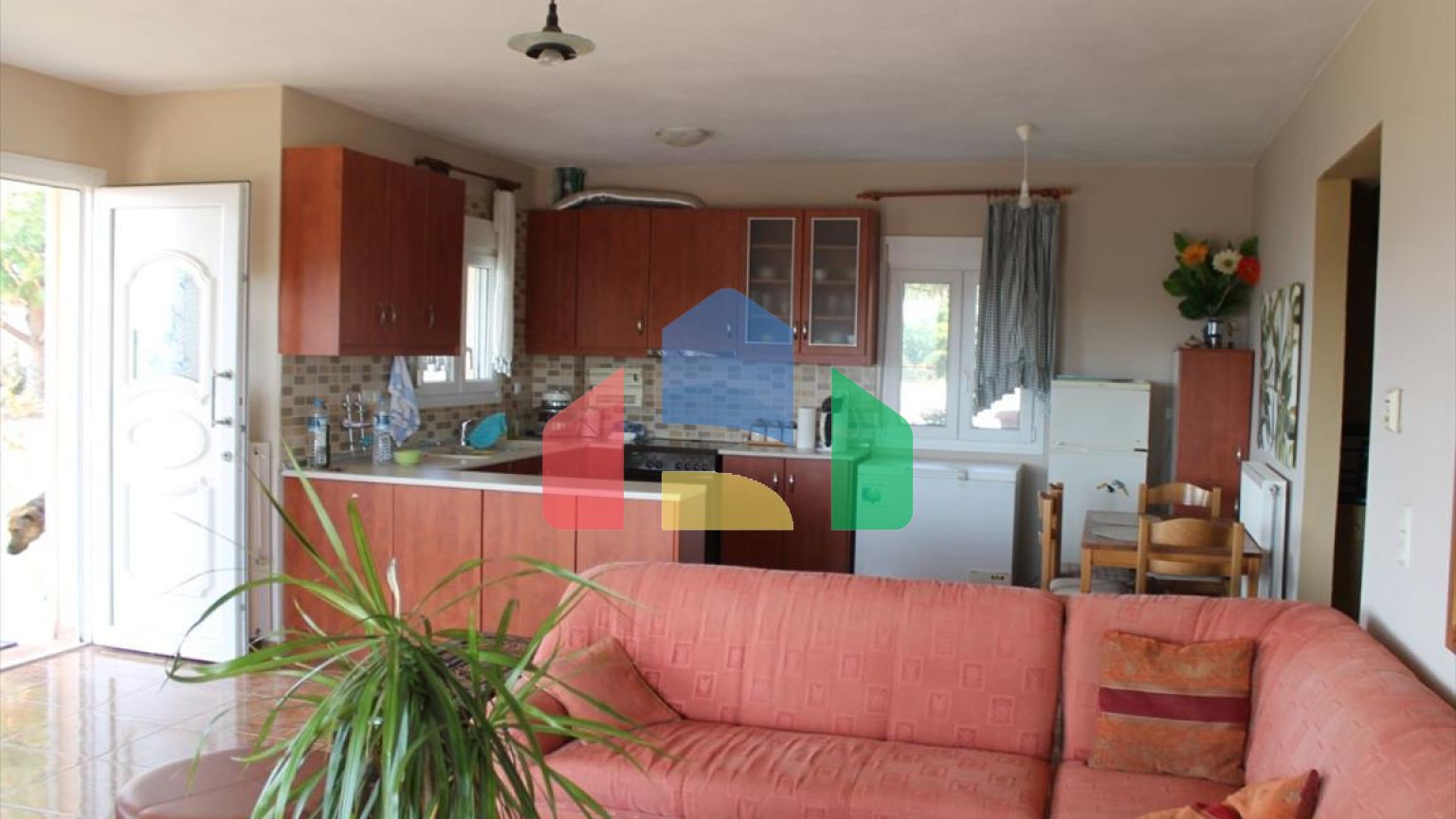 Продаж - Котедж 315 m² в Халкидіках