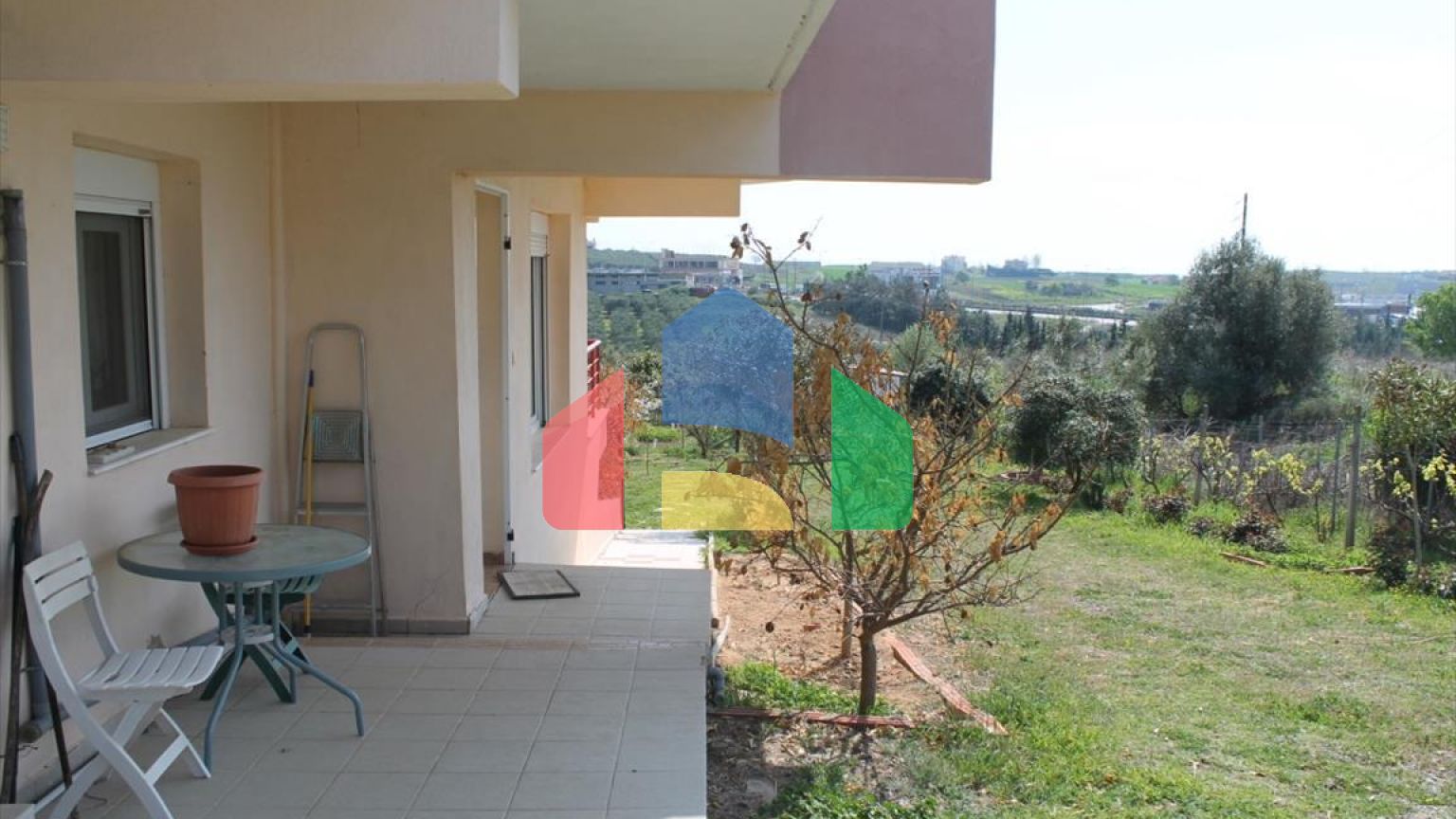 Продаж - Котедж 315 m² в Халкидіках