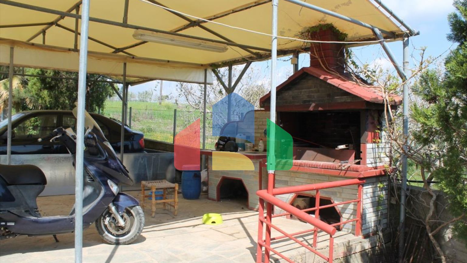 Продаж - Котедж 315 m² в Халкидіках