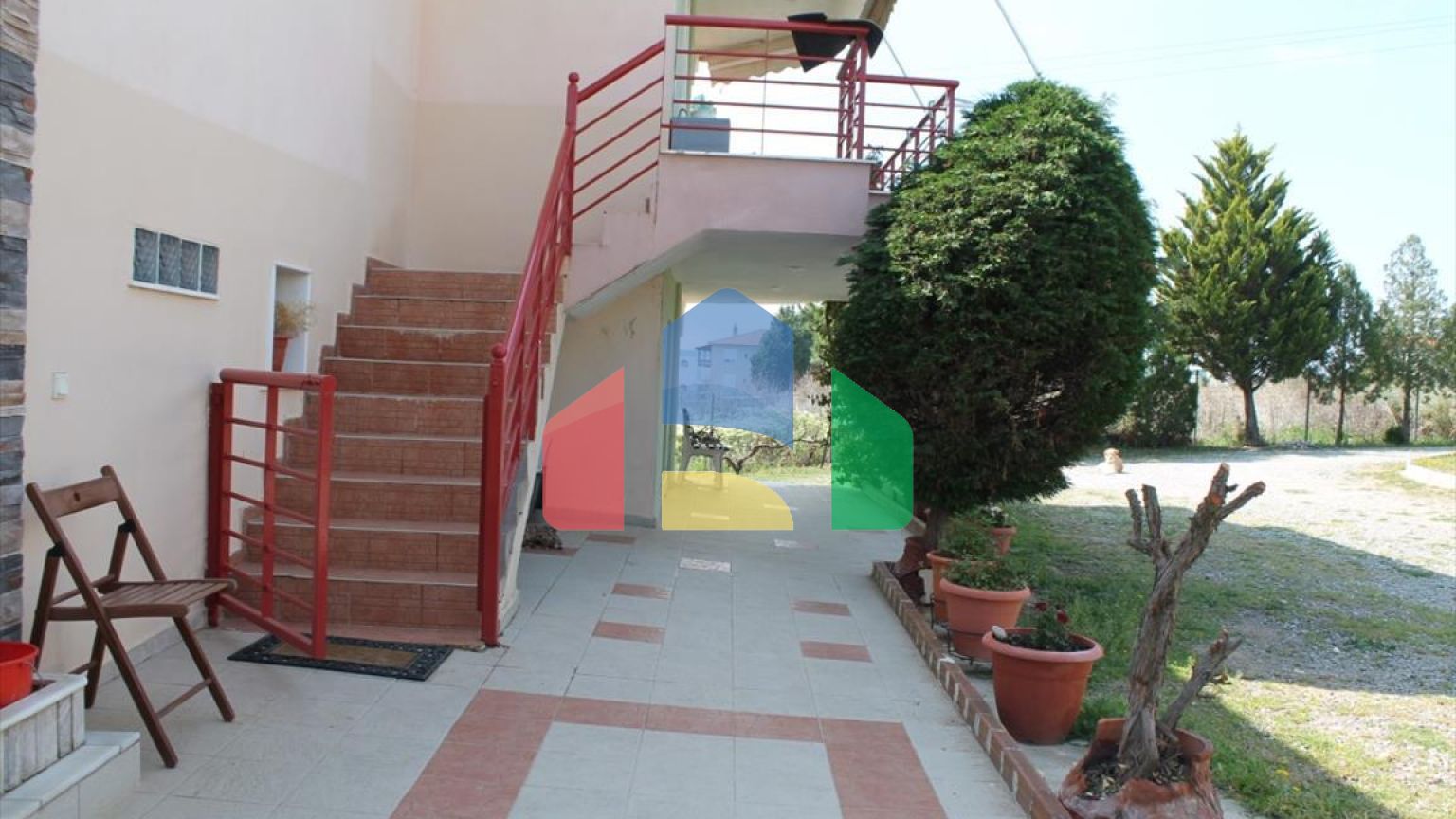 Продаж - Котедж 315 m² в Халкидіках