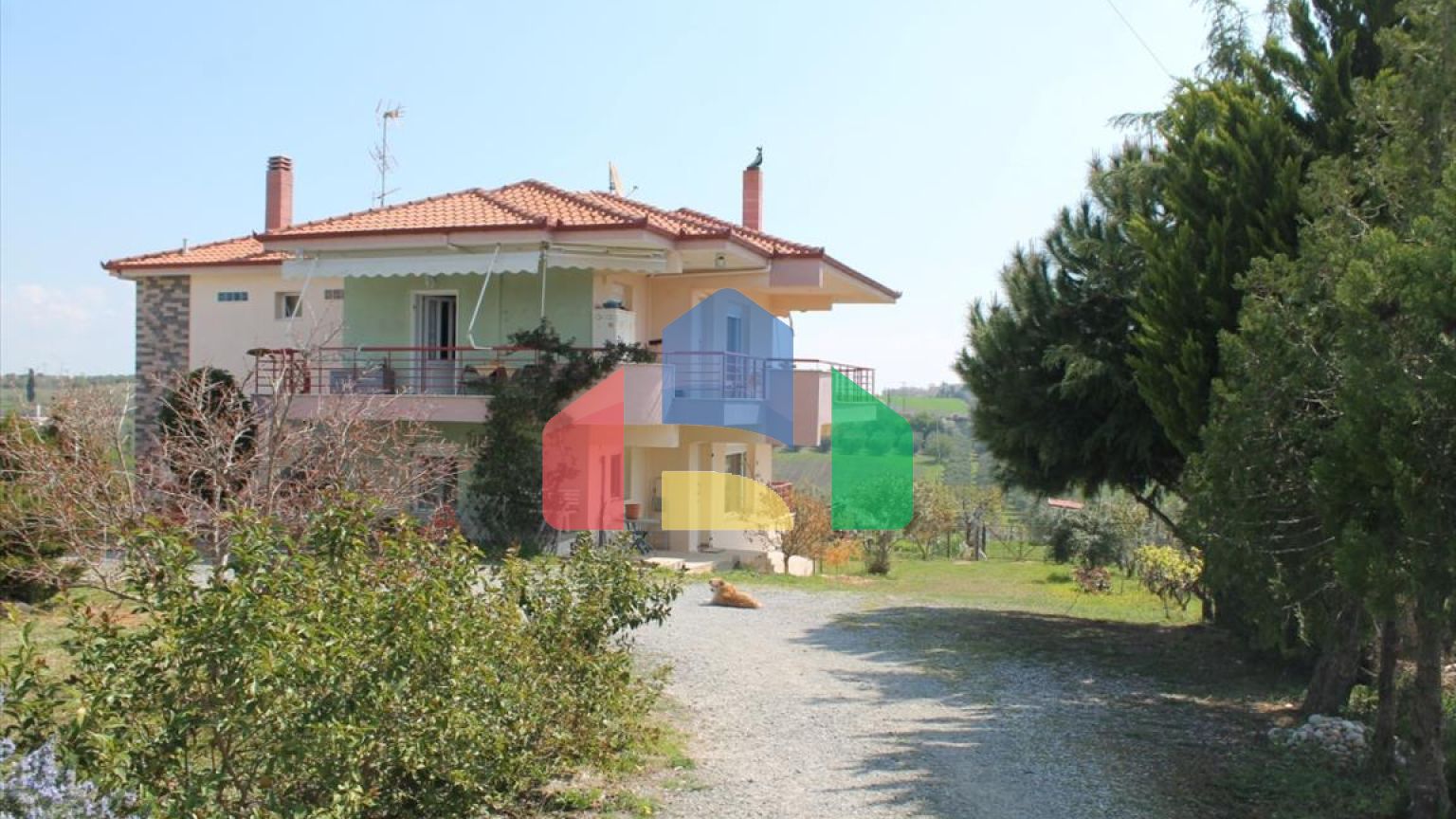 Продаж - Котедж 315 m² в Халкидіках