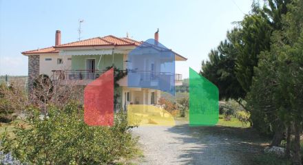 Продаж - Котедж 315 m² в Халкидіках