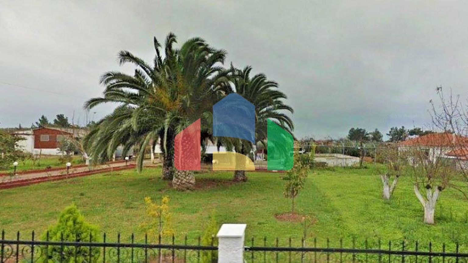 Продаж - Котедж 300 m² в Халкидіках