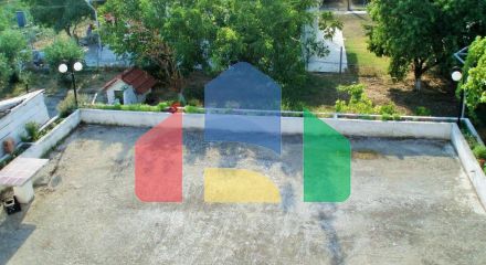 Продаж - Котедж 300 m² в Халкидіках