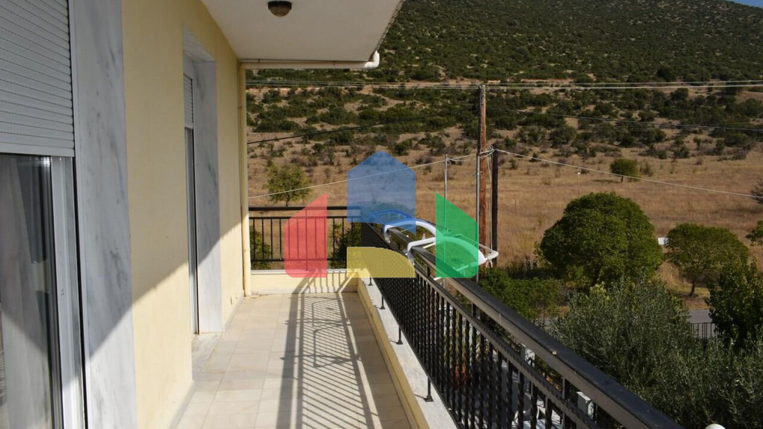 Продаж - Котедж 250 m² в Халкидіках