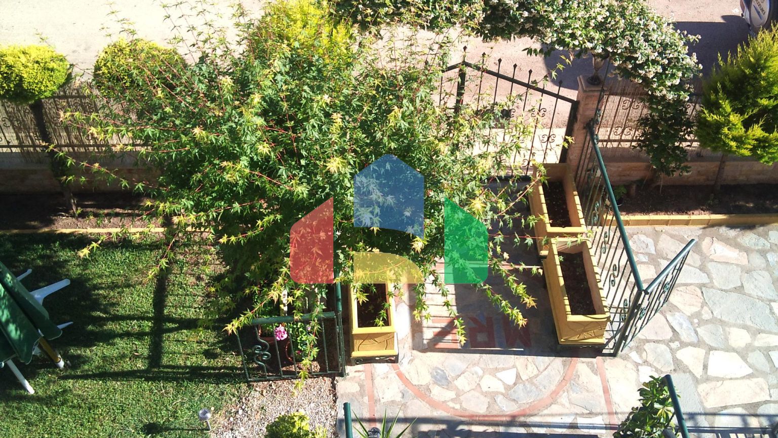 Продаж - Бізнес 330 m² в Халкидіках