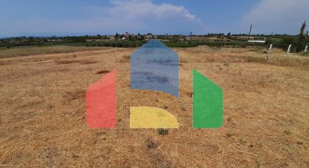 For Sale - Land 348 m² in Chalkidiki