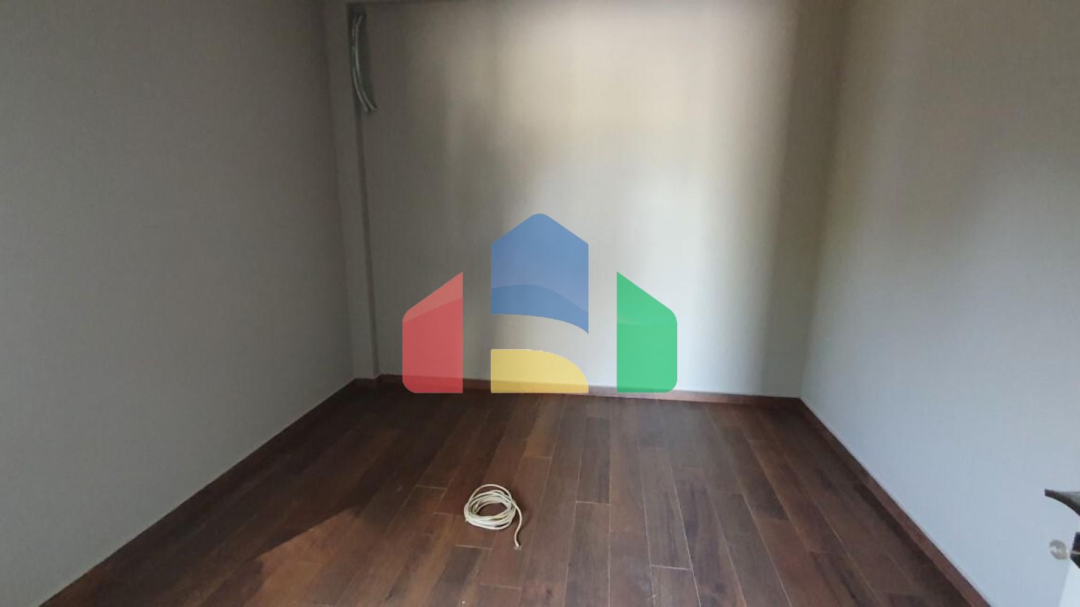 Продаж - Котедж 365 m² в Халкидіках