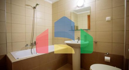 Продаж - Бізнес 4140 m² в Халкидіках