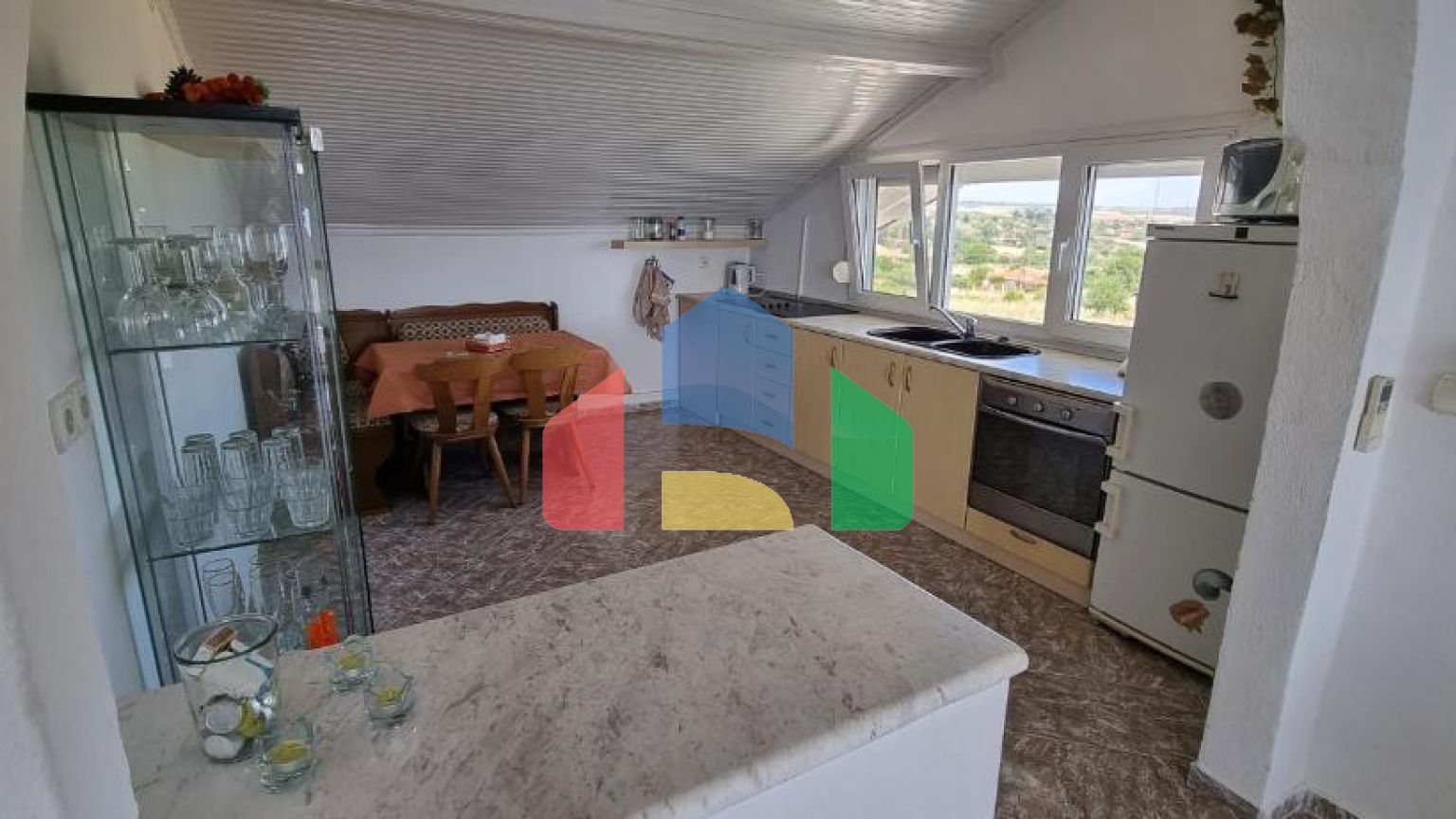 Продаж - Котедж 285 m² в Халкидіках