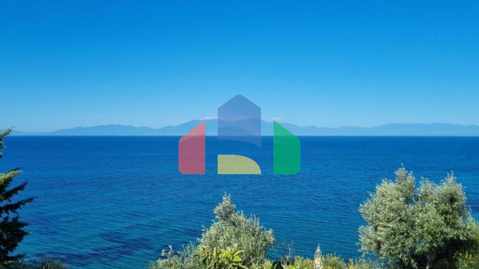 Продаж - Котедж 285 m² в Халкидіках