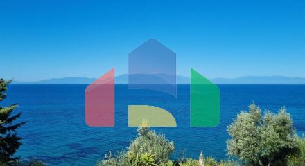 Продаж - Котедж 285 m² в Халкидіках