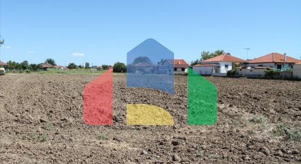 Продаж - Земельна ділянка в Халкидіках
