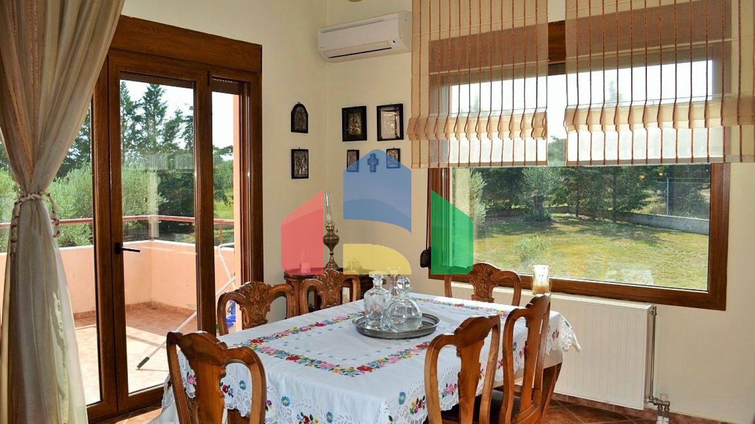 Продаж - Вілла 400 m² в Халкидіках