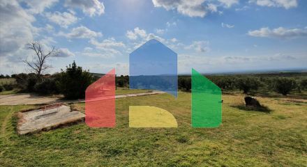 Продаж - Котедж 400 m² в Халкидіках