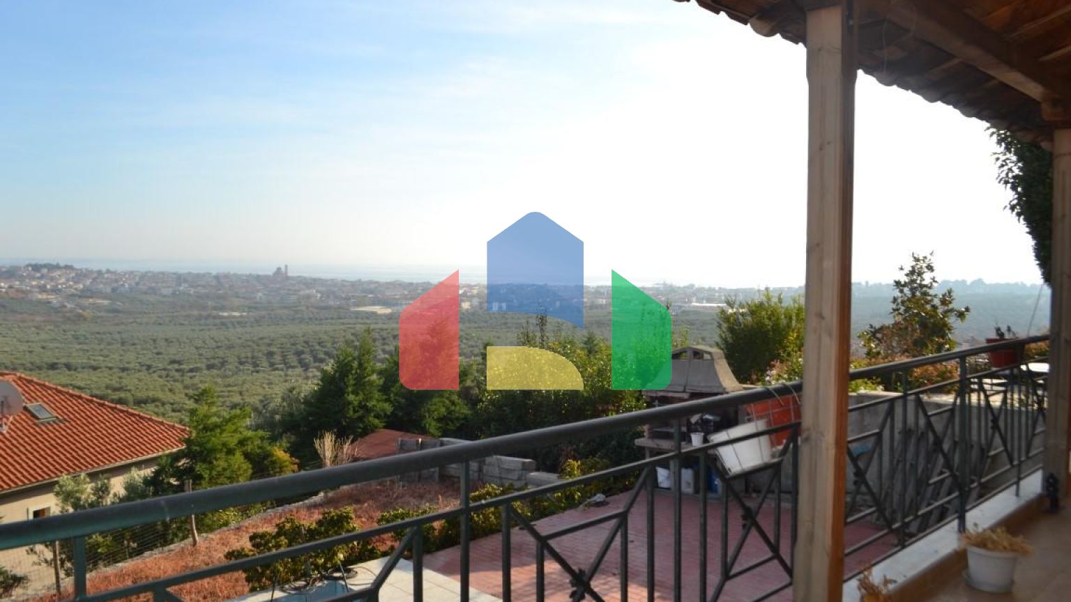 Продаж - Котедж 270 m² в Халкидіках