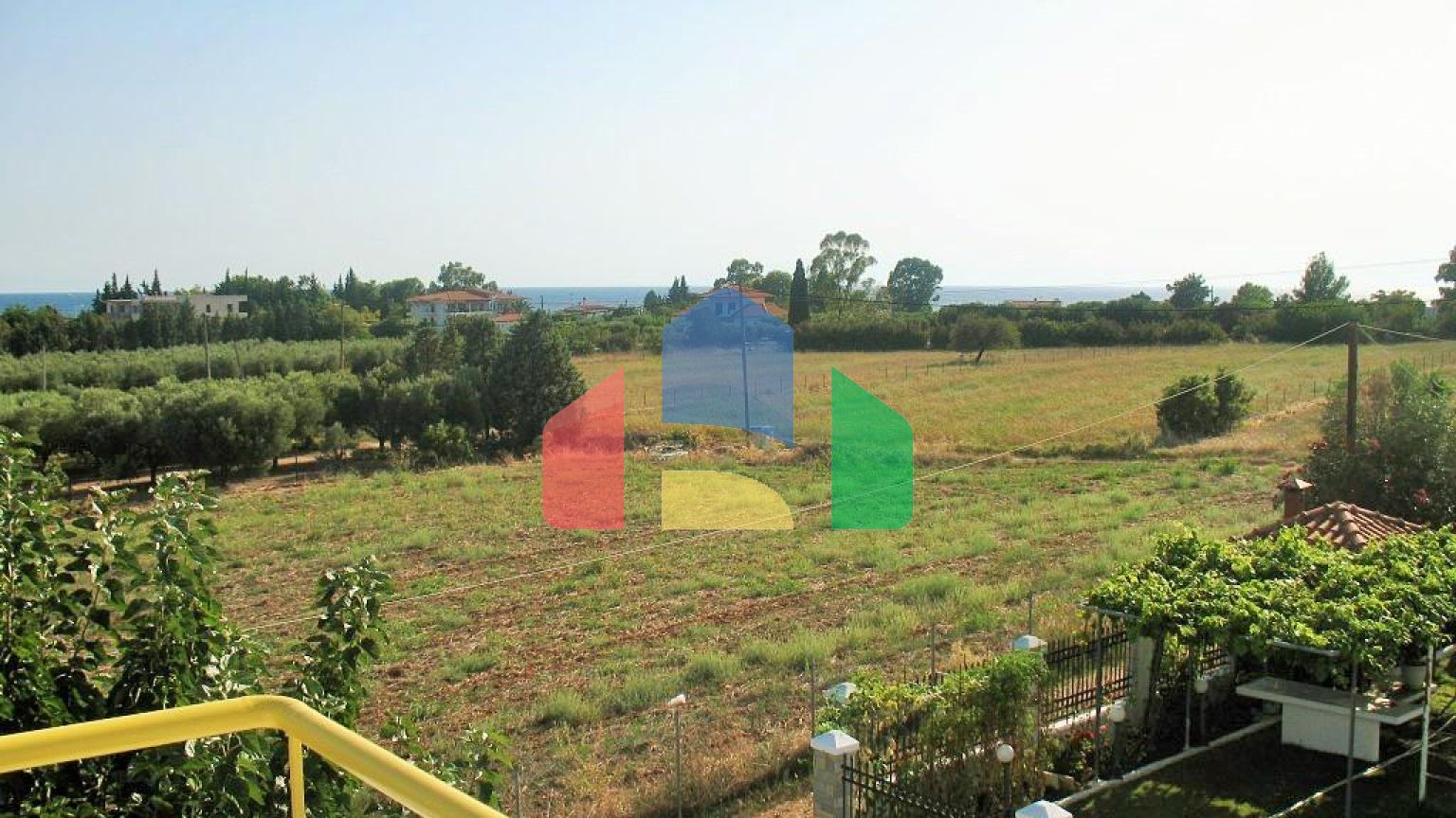 Продаж - Таунхаус 150 m² в Халкидіках