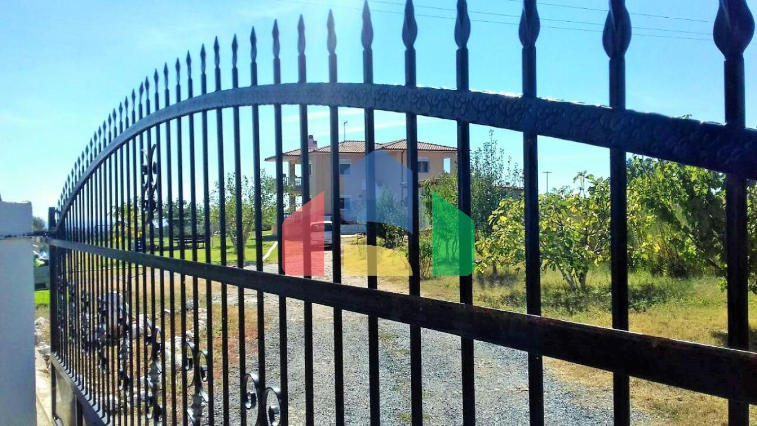 Продаж - Котедж 300 m² в Халкидіках