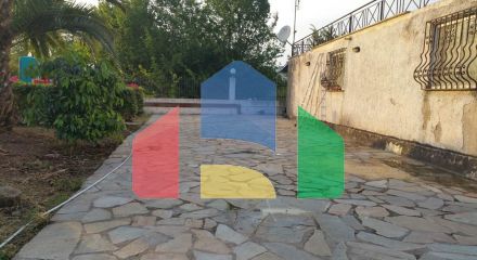 For Sale - Detached house 450 m² in central Greece