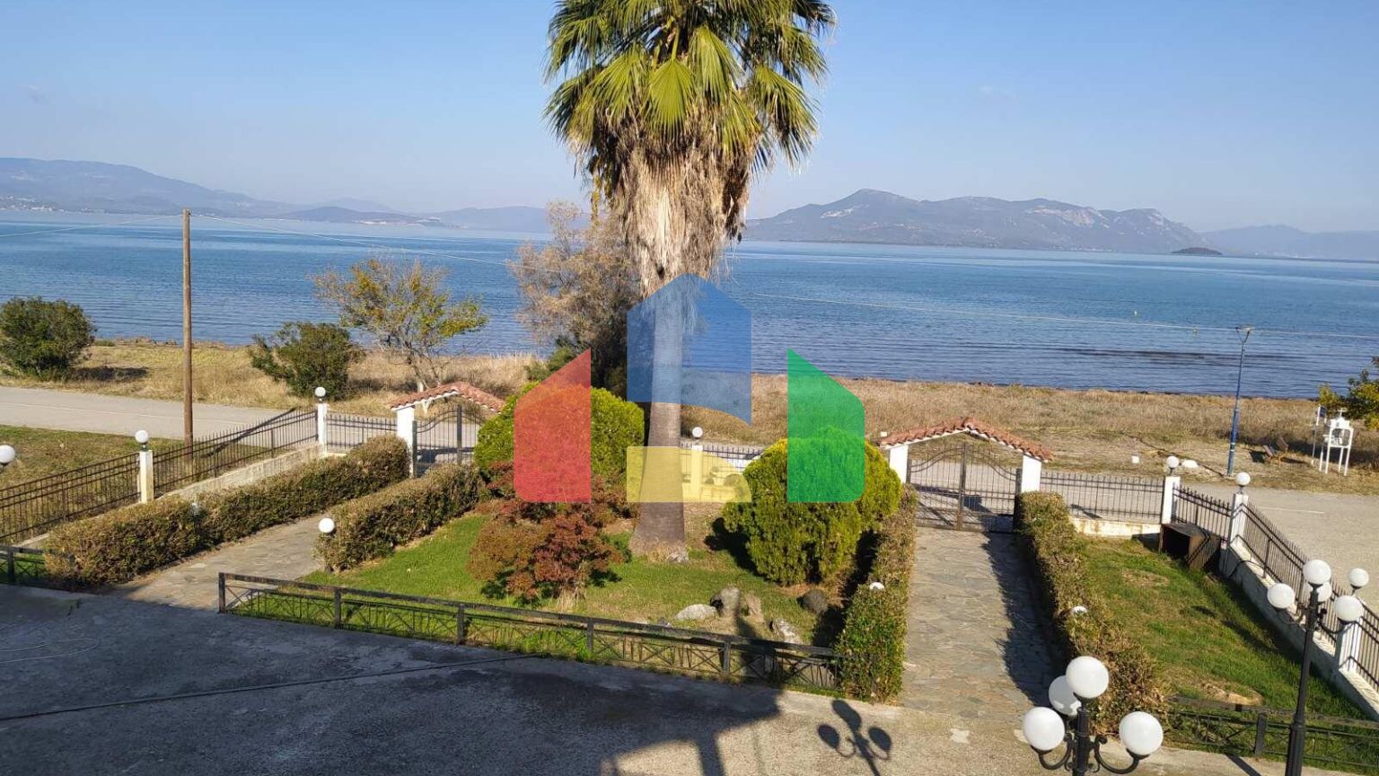 Продажа - Коттедж 450 m² в центральной Греции