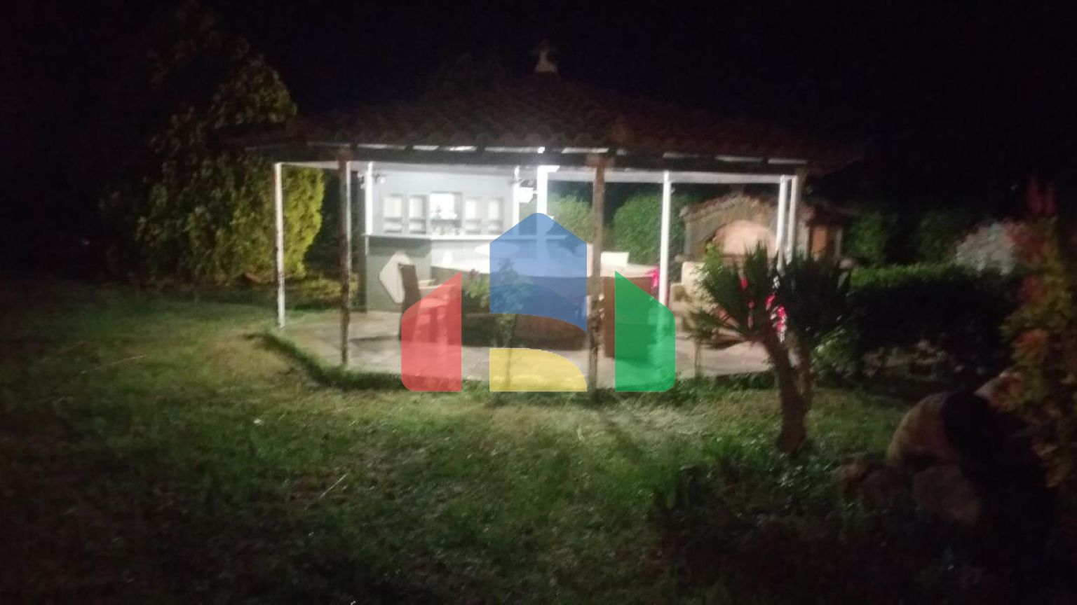 Продажа - Коттедж 450 m² в центральной Греции