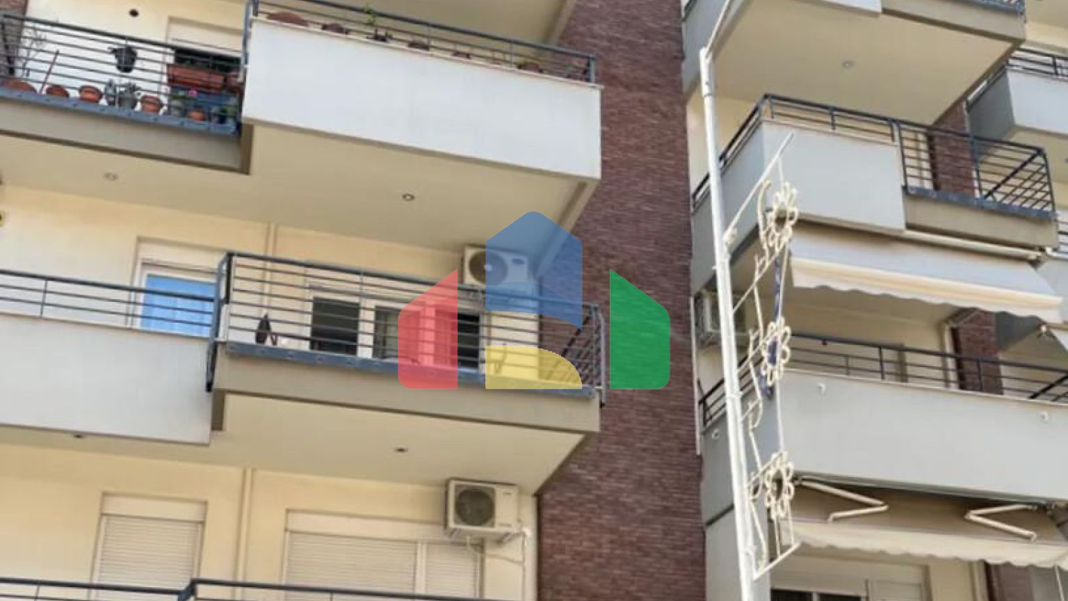 Продажа - Квартира 82 m² в центральной Греции