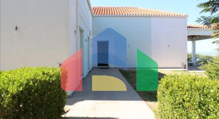 Продажа - Вилла 580 m² в центральной Греции Продажа - Вилла 580 m² в центральной Греции