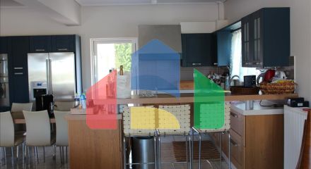 Продажа - Вилла 580 m² в центральной Греции Продажа - Вилла 580 m² в центральной Греции