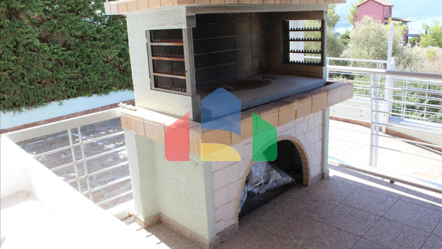 Продажа - Вилла 580 m² в центральной Греции