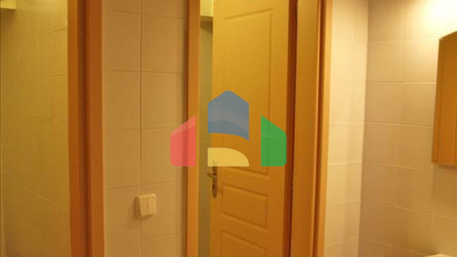 Продаж - Готель 891 m² в центральній Греції