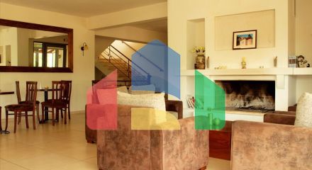 Продаж - Готель 891 m² в центральній Греції Продаж - Готель 891 m² в центральній Греції