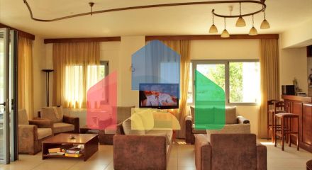 Продаж - Готель 891 m² в центральній Греції Продаж - Готель 891 m² в центральній Греції